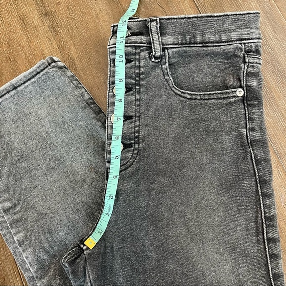 EXPRESS Jeans Mom Jeans Women’s 6 R Ankle Ripped Supper High Rise Straight - Picture 4 of 11